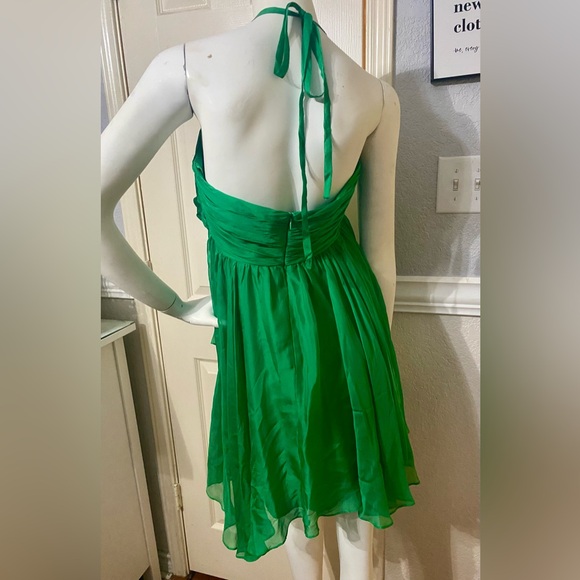 Alice+Olivia silk halter dress in an Emerald green size S - Picture 2 of 8